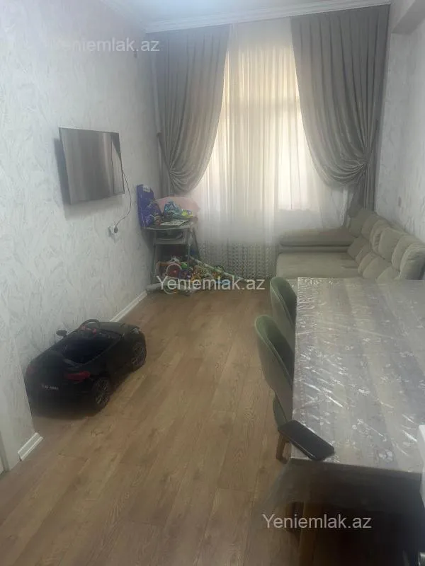 Satılır 2 otaqlı yeni tikili 42 m²