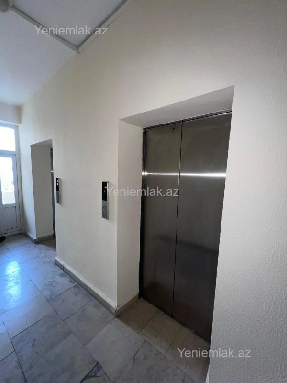 Satılır 2 otaqlı yeni tikili 62 m²