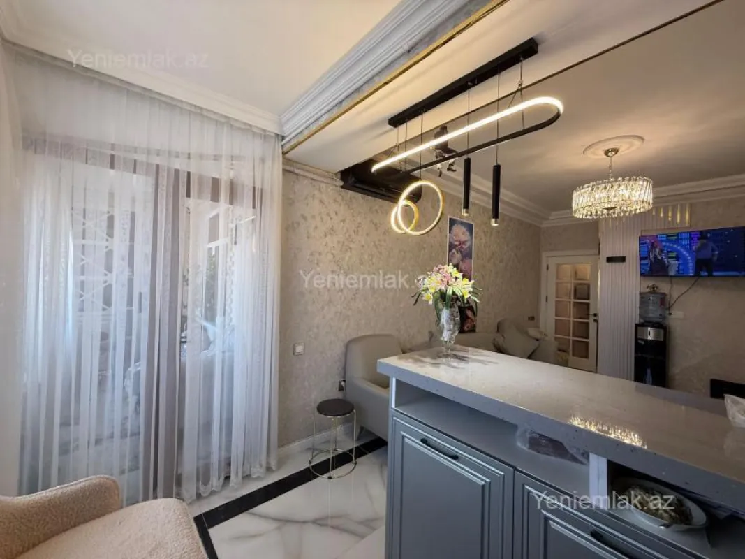Satılır 3 otaqlı yeni tikili 114 m²