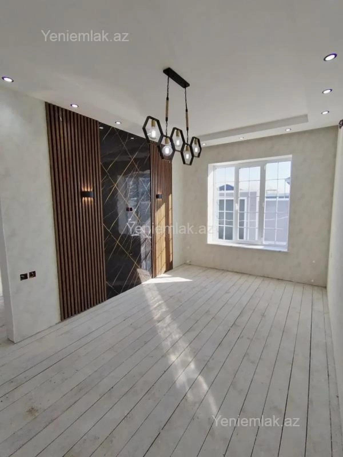 Satılır 4 otaqlı həyət evi 100 m²