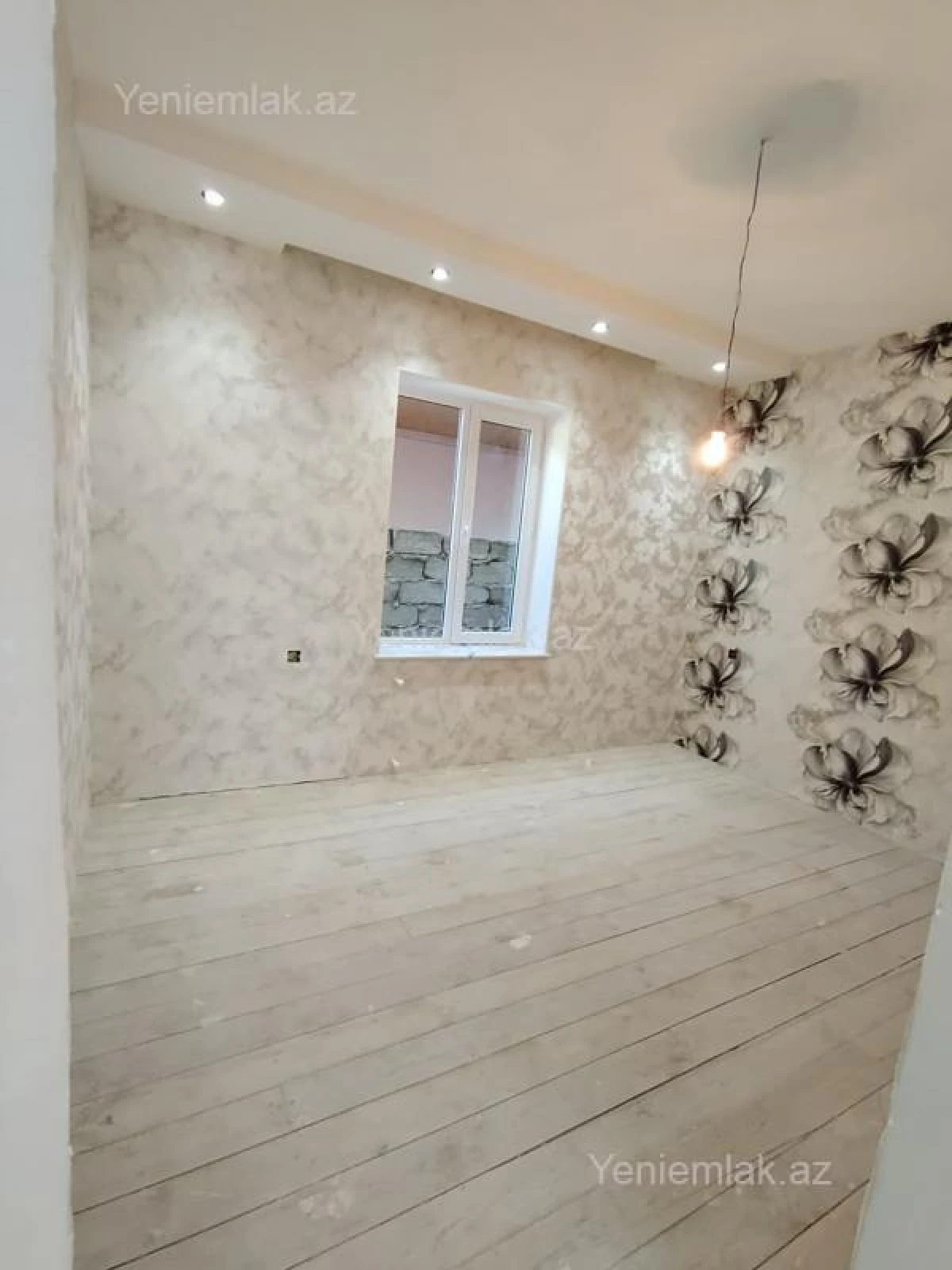 Satılır 4 otaqlı həyət evi 100 m²