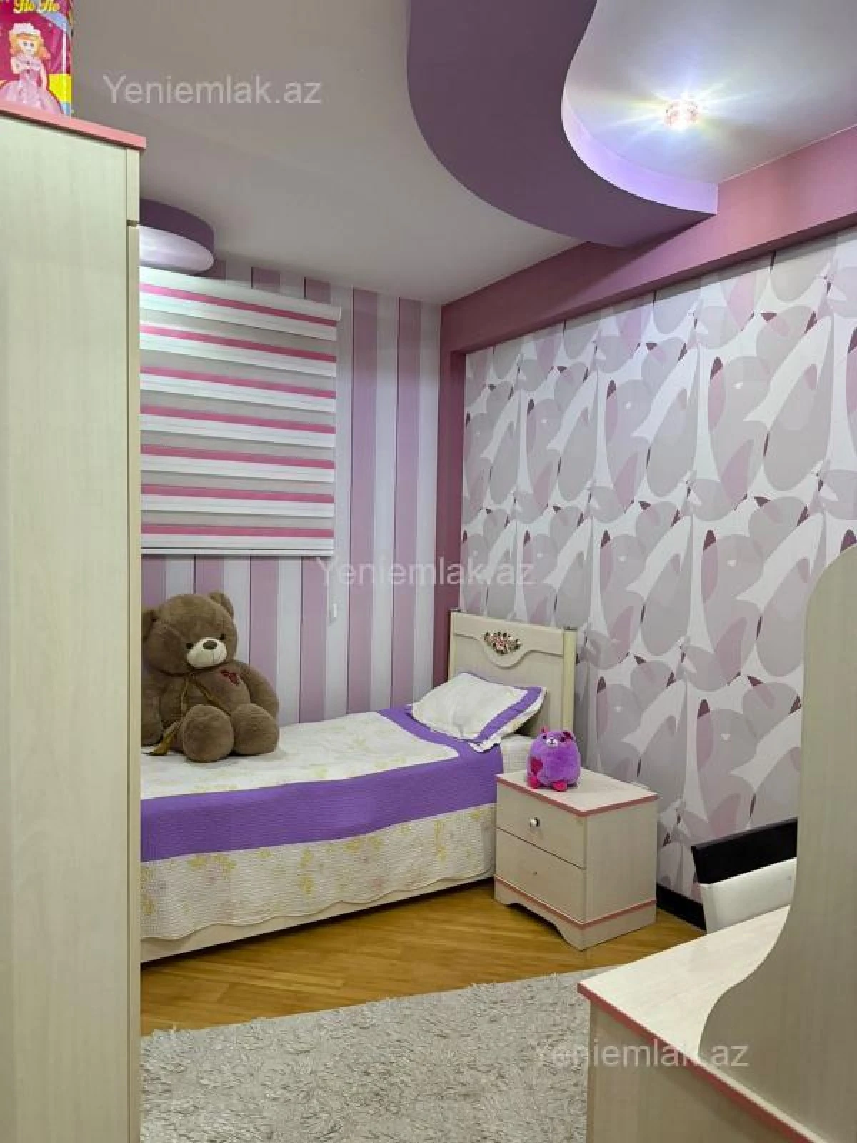 Satılır 4 otaqlı yeni tikili 140 m²