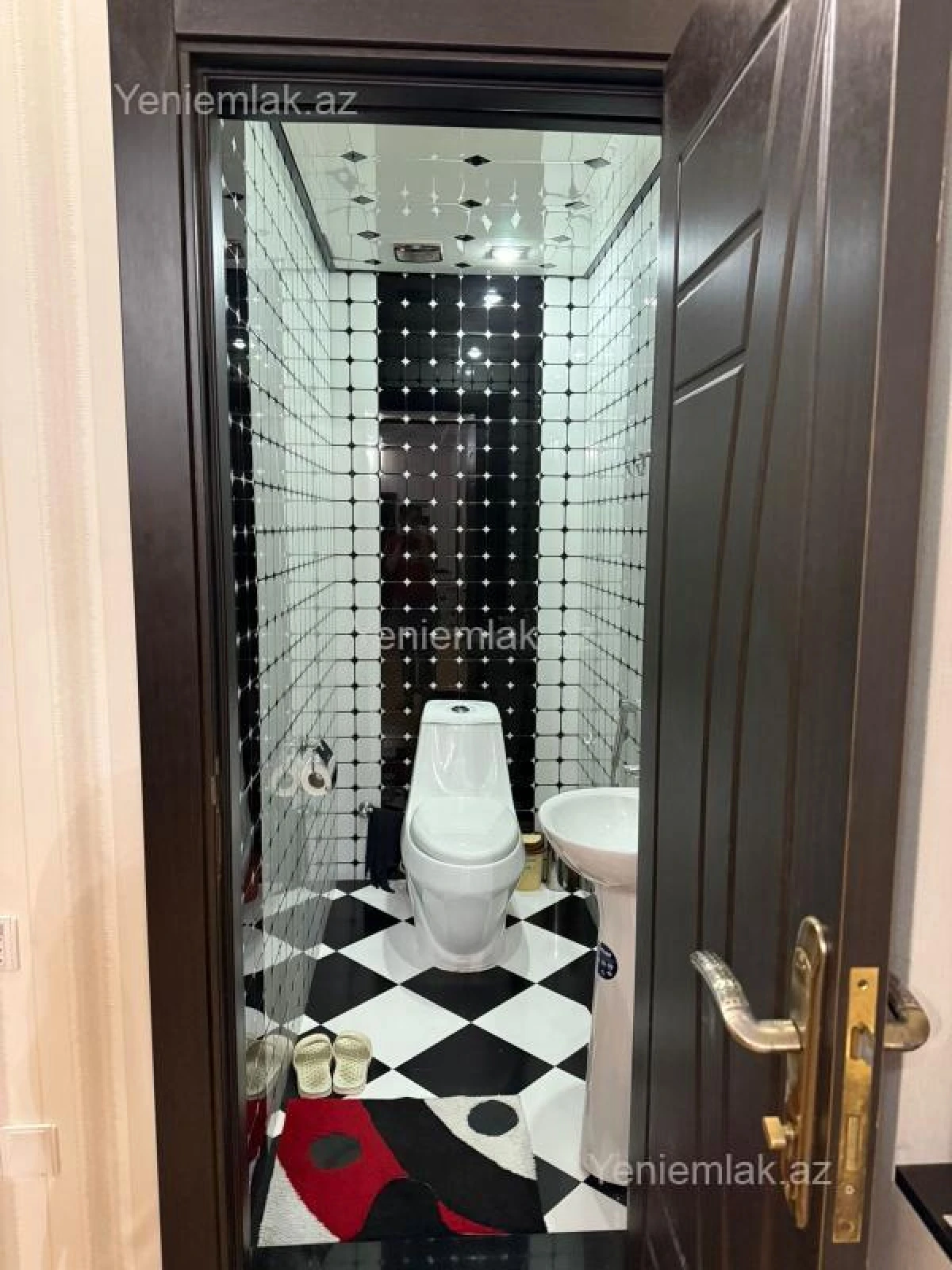 Satılır 4 otaqlı yeni tikili 140 m²