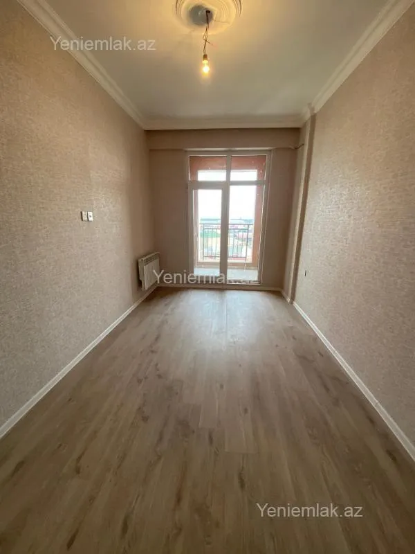 Satılır 2 otaqlı yeni tikili 60 m²