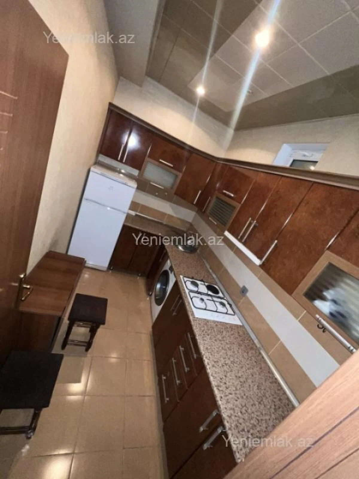 Satılır 2 otaqlı yeni tikili 70 m²