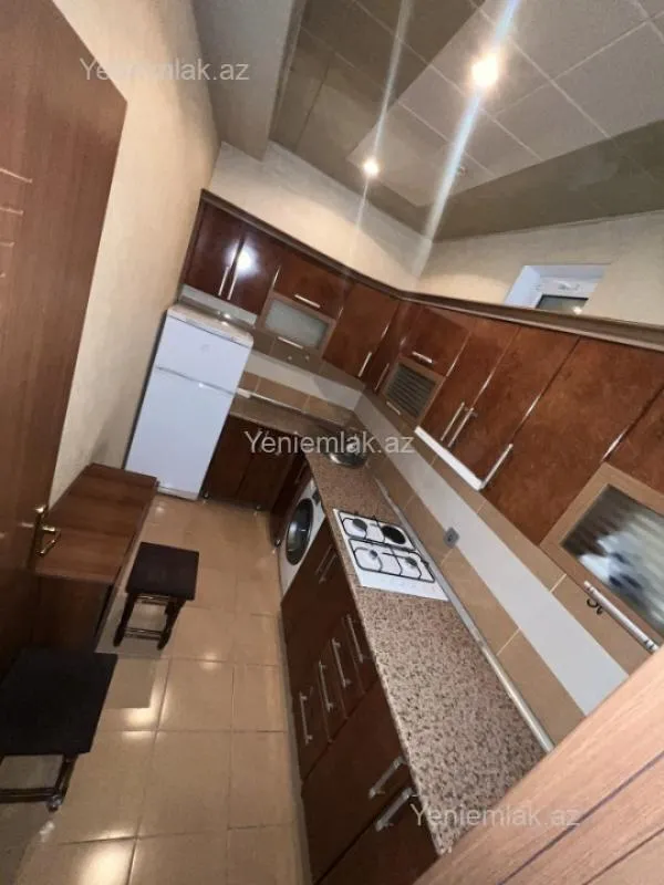Satılır 2 otaqlı yeni tikili 70 m²