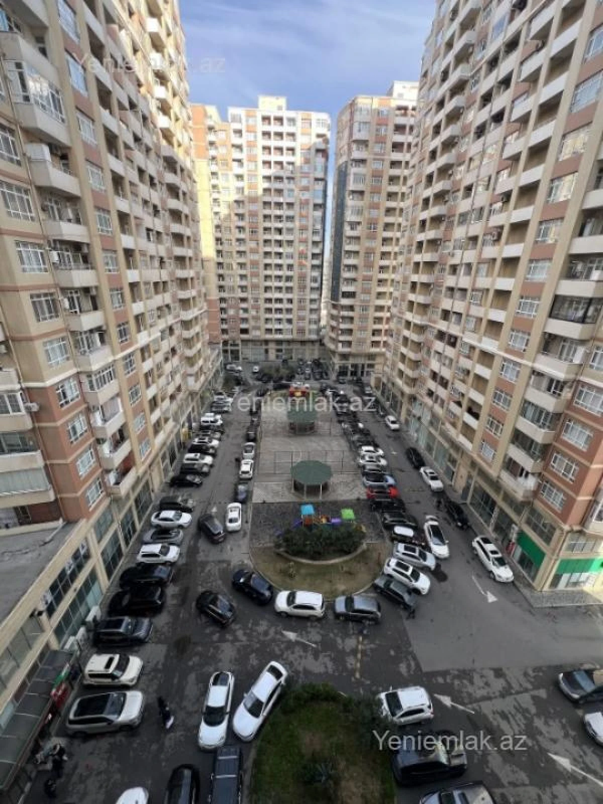 Satılır 2 otaqlı yeni tikili 70 m²