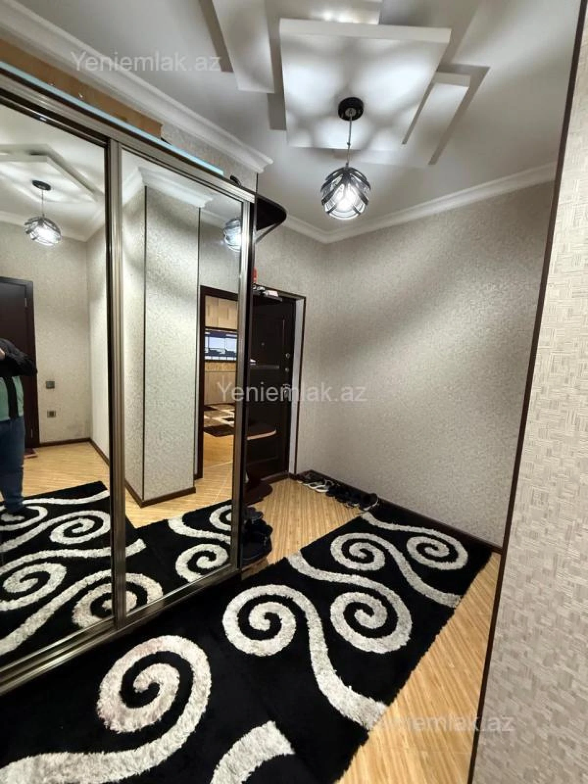 Satılır 2 otaqlı yeni tikili 86 m²