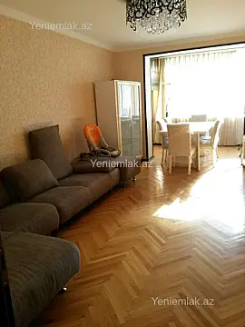 Satılır 2 otaqlı köhnə tikili 60 m²