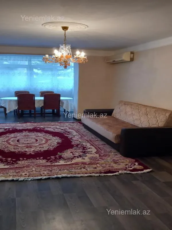 Satılır 3 otaqlı köhnə tikili 75 m²