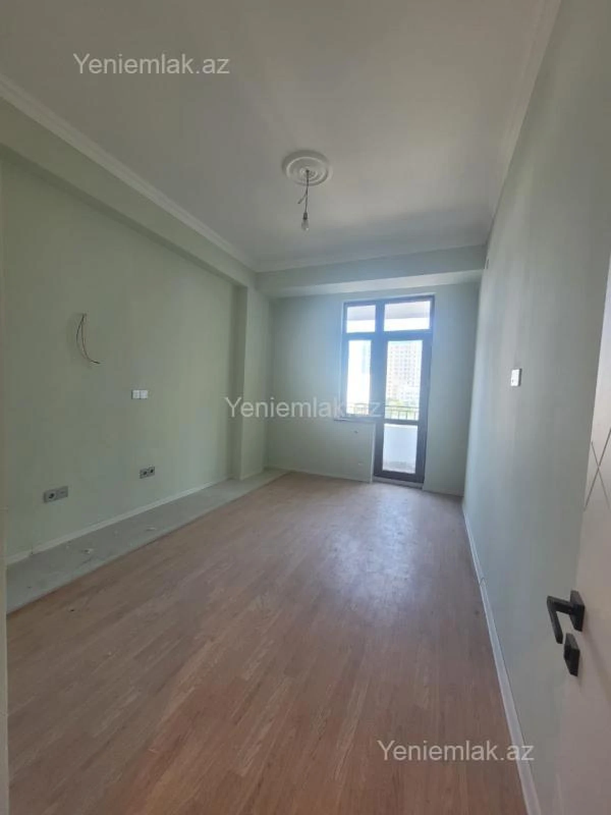 Satılır 4 otaqlı yeni tikili 129 m²