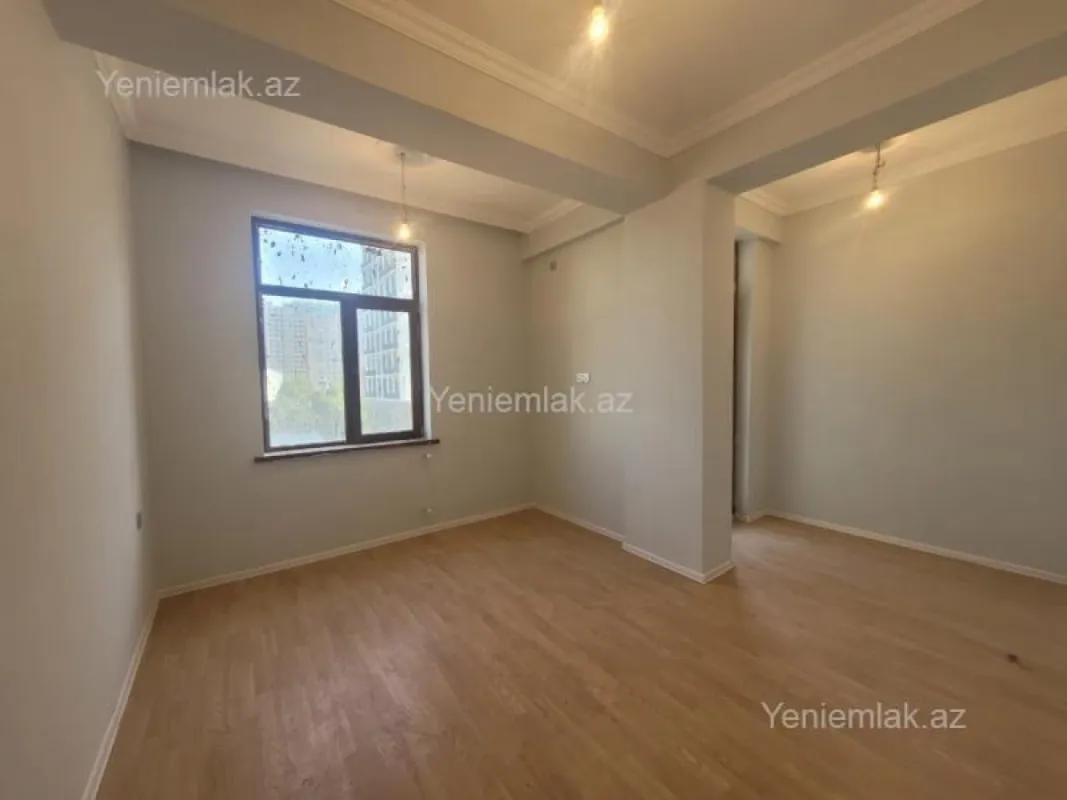 Satılır 4 otaqlı yeni tikili 129 m²