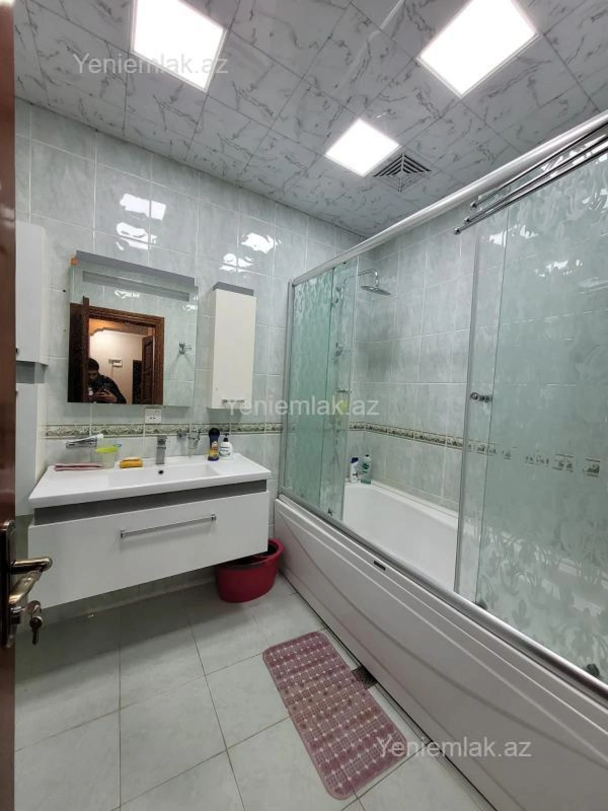 Satılır 2 otaqlı yeni tikili 95 m²