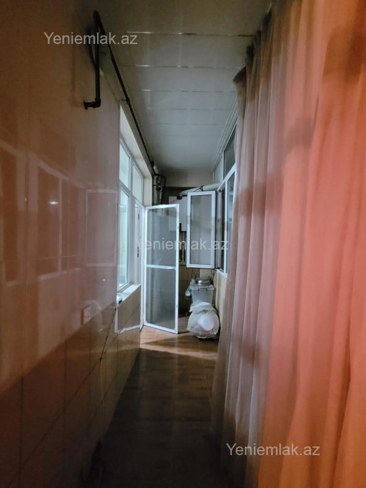 Satılır 2 otaqlı yeni tikili 95 m²