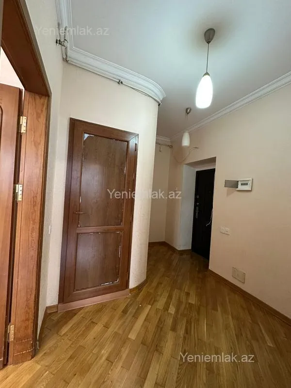 Satılır 2 otaqlı yeni tikili 58 m²