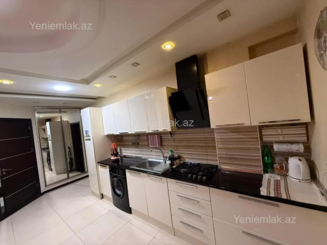 Satılır 1 otaqlı yeni tikili 47 m²