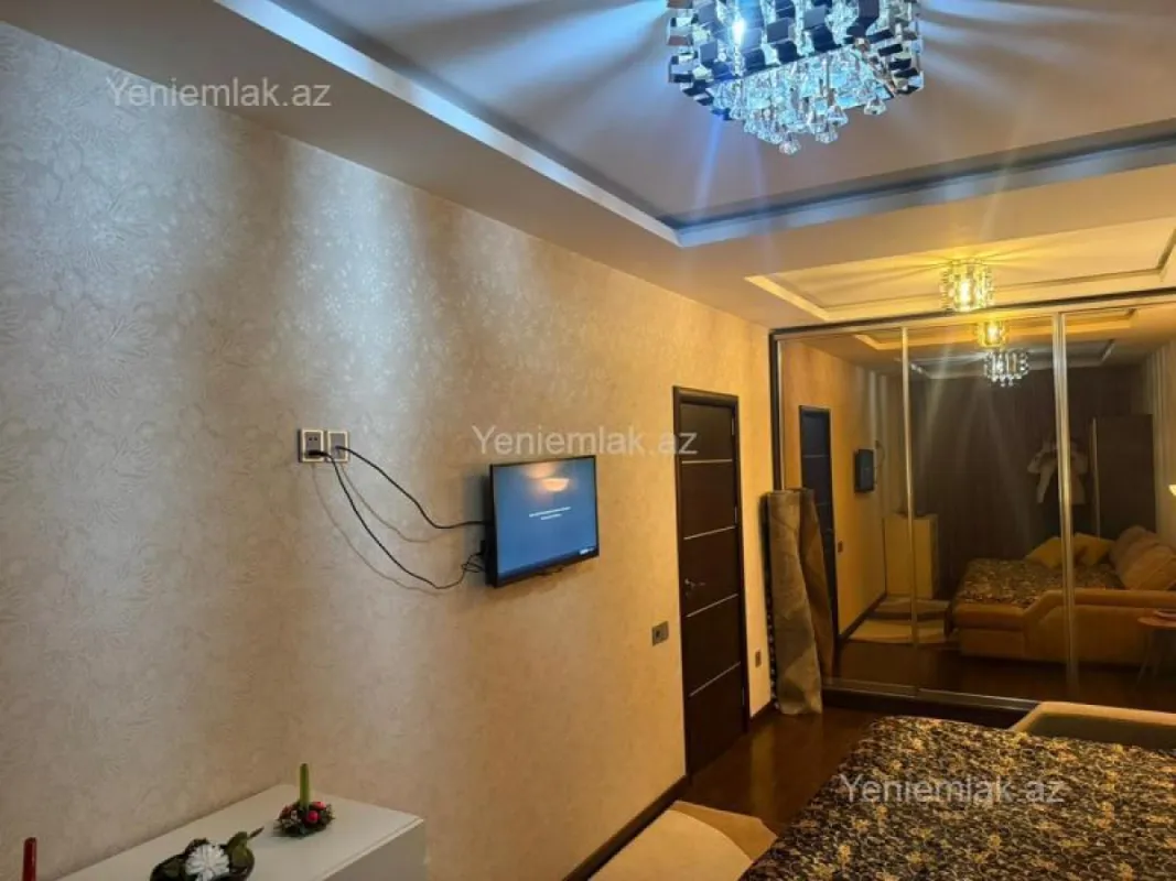 Satılır 1 otaqlı yeni tikili 47 m²