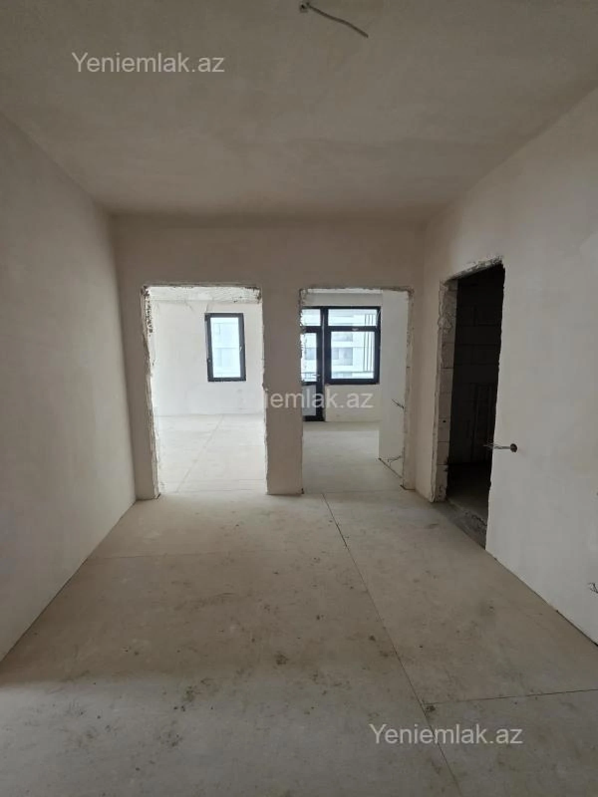Satılır 3 otaqlı yeni tikili 78 m²