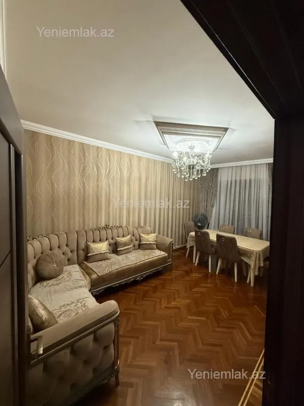 Satılır 3 otaqlı köhnə tikili 74 m²