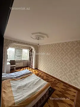 Satılır 3 otaqlı köhnə tikili 74 m²