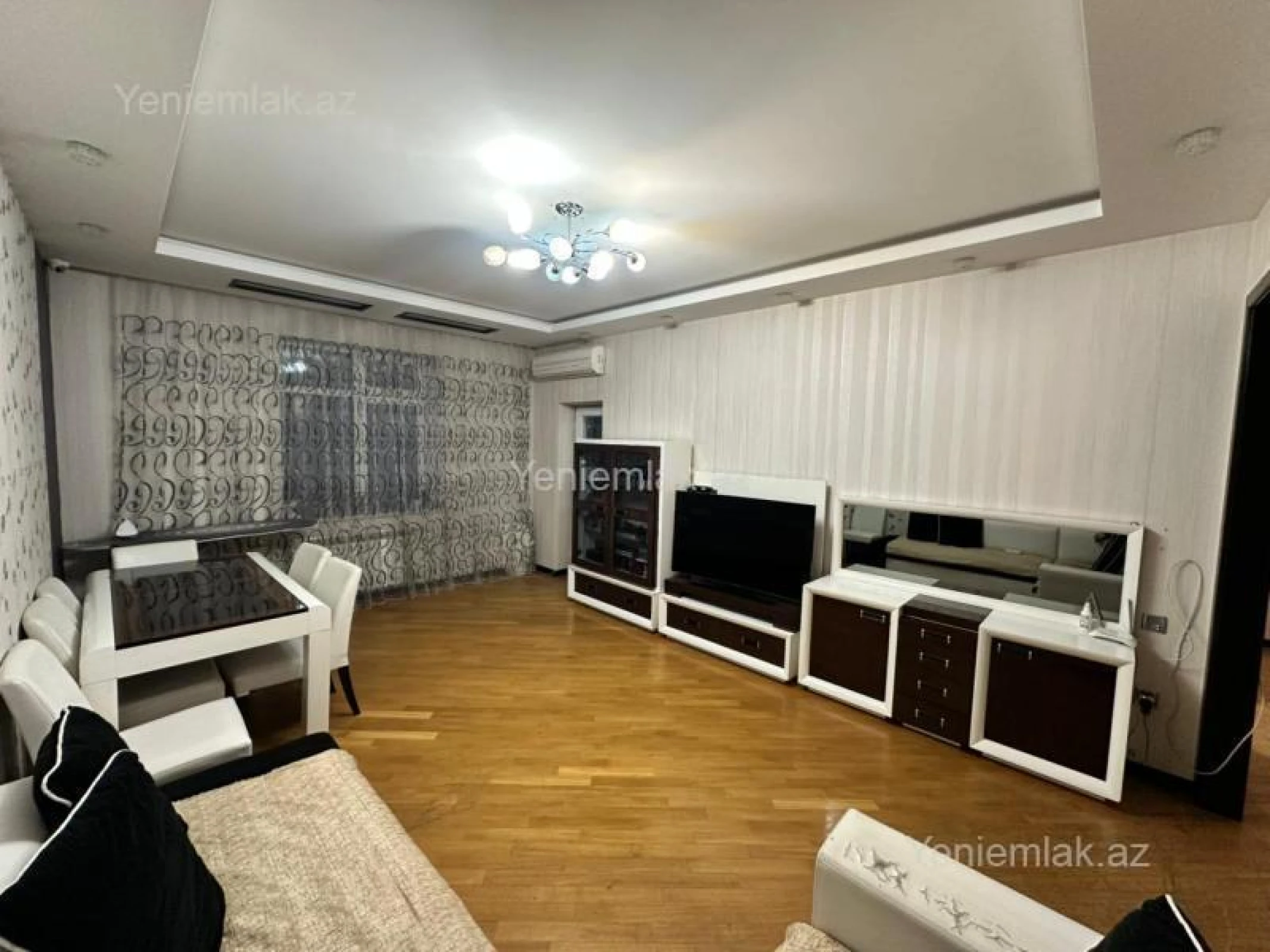 Satılır 3 otaqlı yeni tikili 120 m²