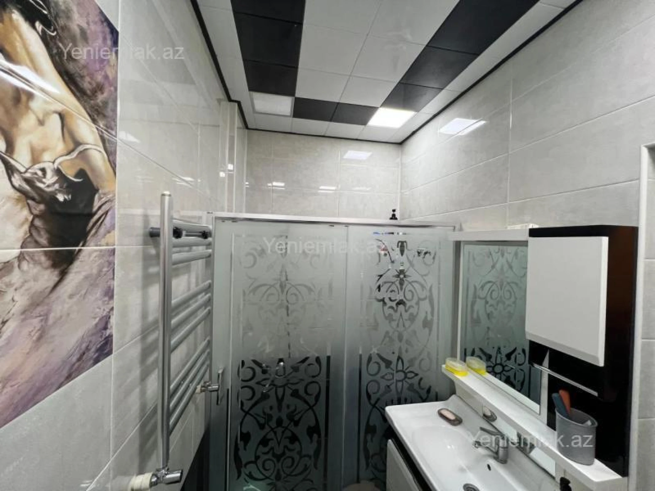 Satılır 1 otaqlı köhnə tikili 60 m²