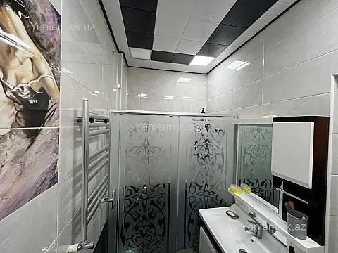 Satılır 1 otaqlı köhnə tikili 60 m²