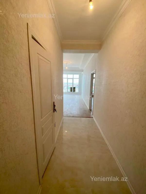 Satılır 2 otaqlı yeni tikili 60 m²