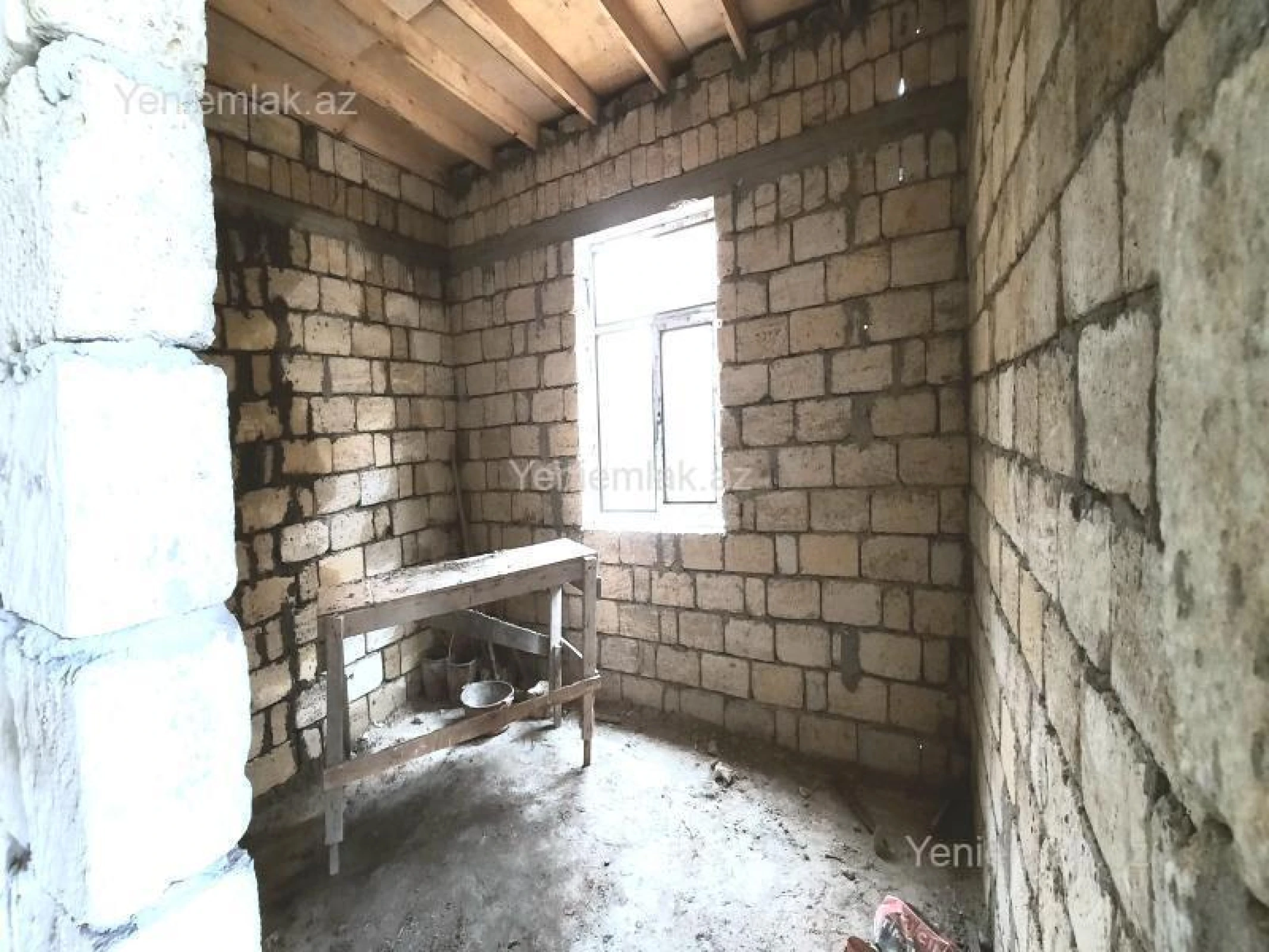 Satılır 4 otaqlı həyət evi 120 m²