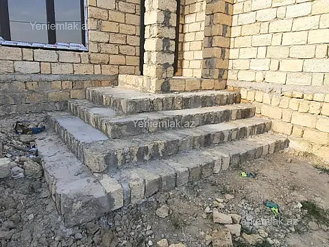 Satılır 4 otaqlı həyət evi 120 m²