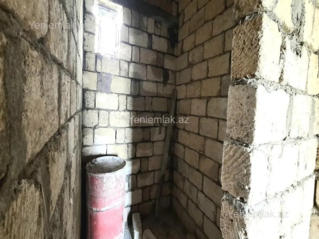 Satılır 4 otaqlı həyət evi 120 m²