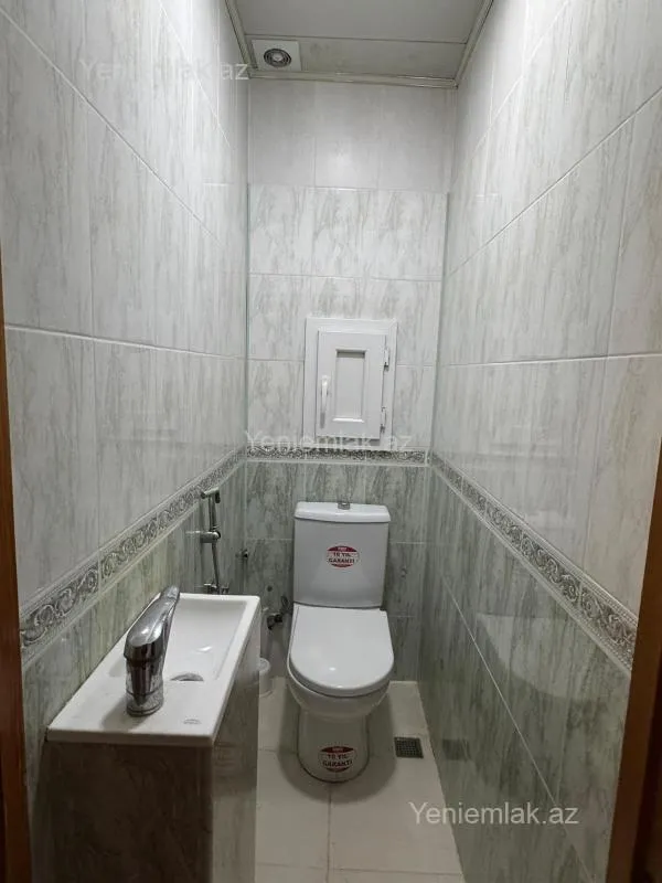 Satılır 3 otaqlı köhnə tikili 95 m²
