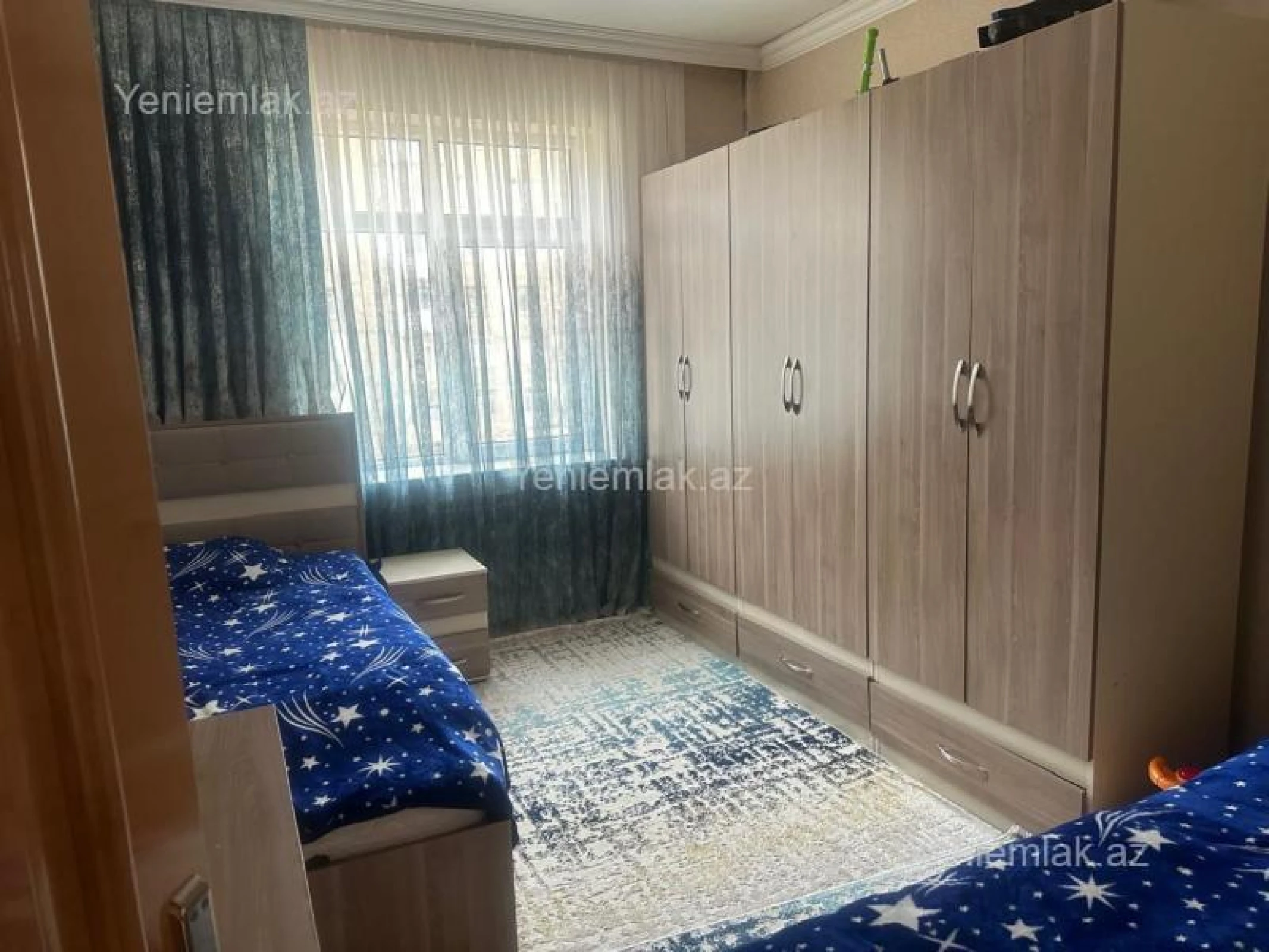 Satılır 3 otaqlı köhnə tikili 74 m²