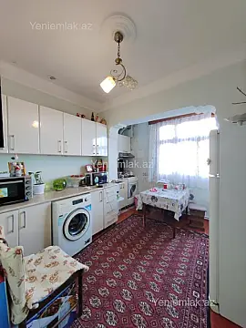 Satılır 2 otaqlı köhnə tikili 60 m²