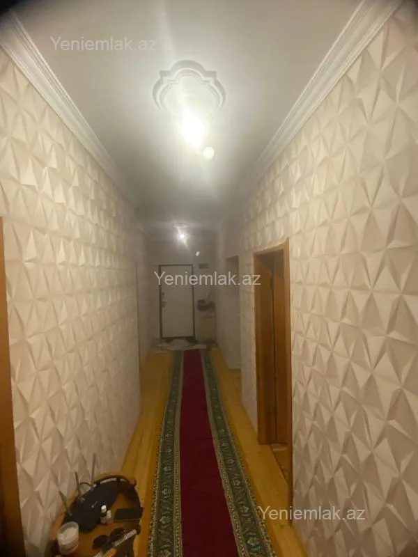 Satılır 5 otaqlı köhnə tikili 110 m²