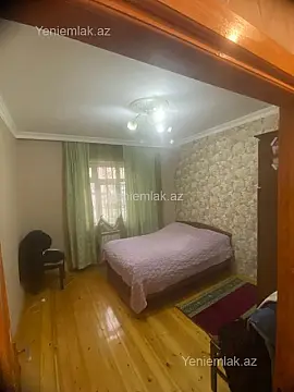 Satılır 5 otaqlı köhnə tikili 110 m²