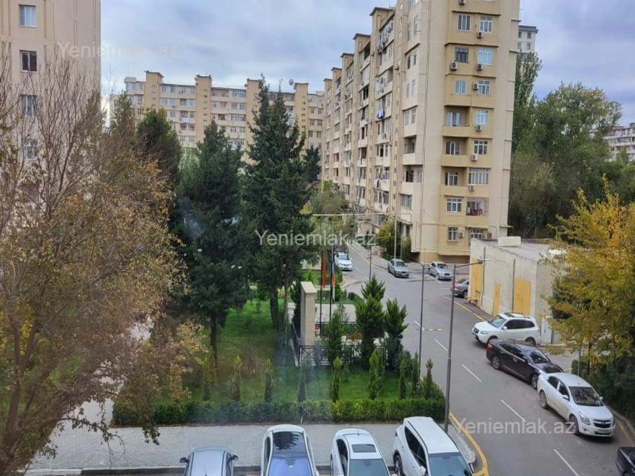 Satılır 5 otaqlı köhnə tikili 110 m²