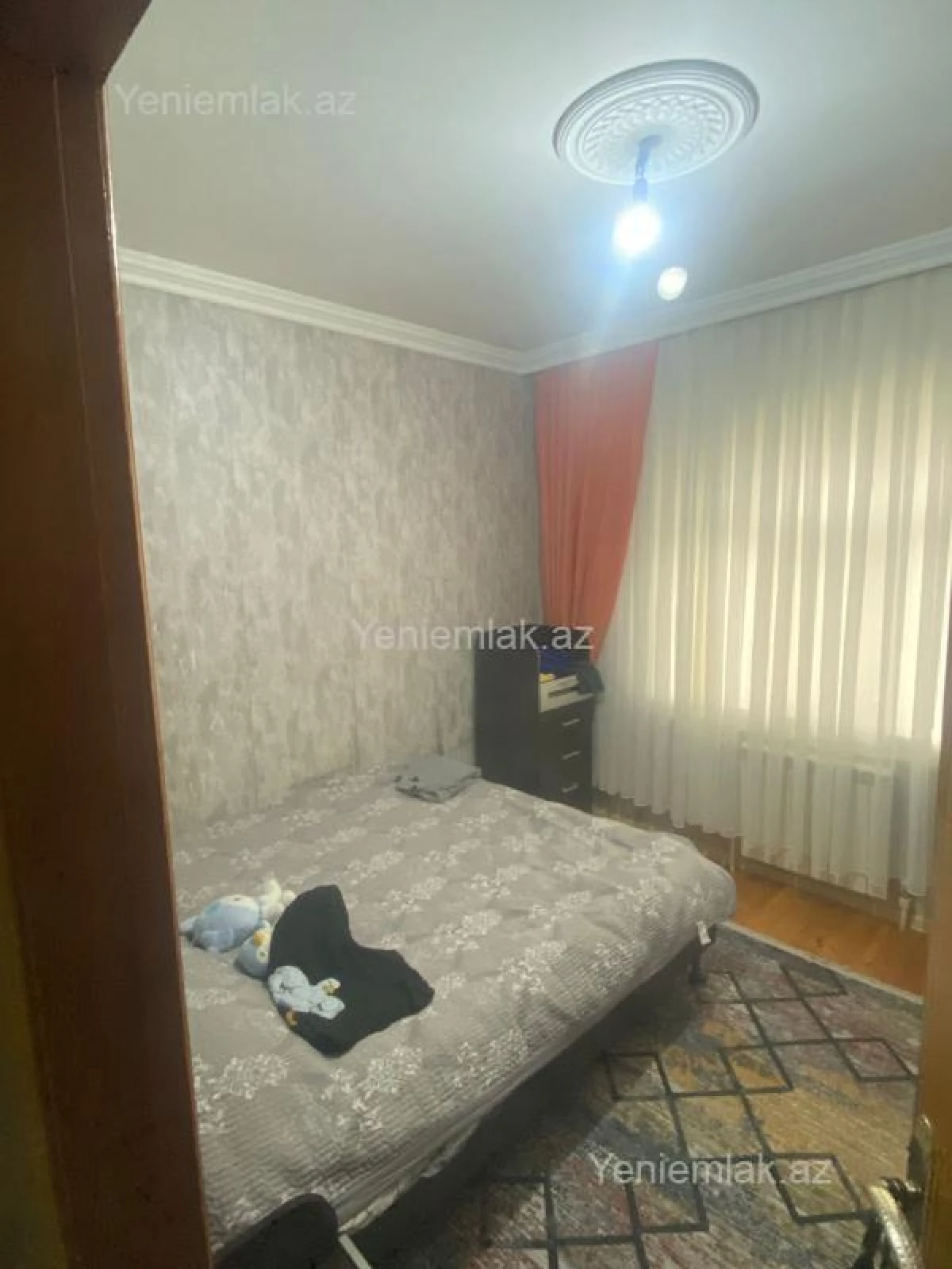 Satılır 5 otaqlı köhnə tikili 110 m²