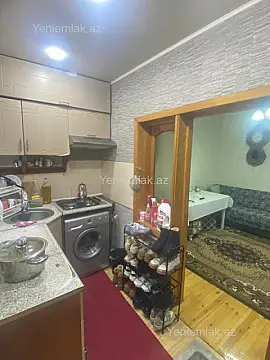 Satılır 5 otaqlı köhnə tikili 110 m²