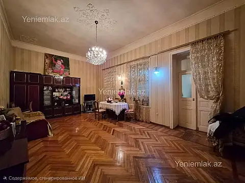 Satılır 3 otaqlı köhnə tikili 120 m²