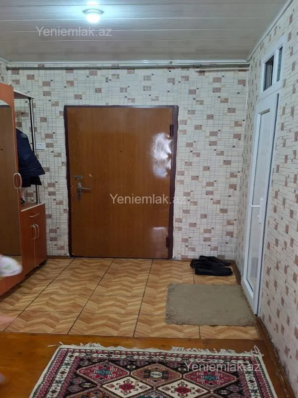 Satılır 3 otaqlı köhnə tikili 60 m²