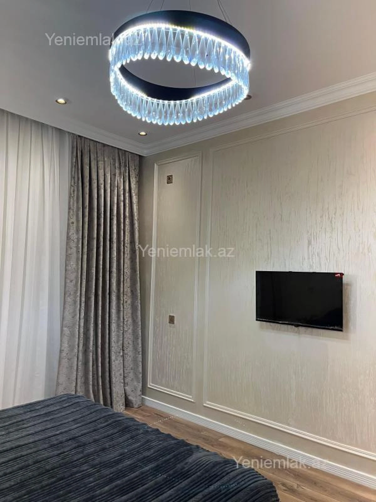 Satılır 2 otaqlı yeni tikili 75 m²