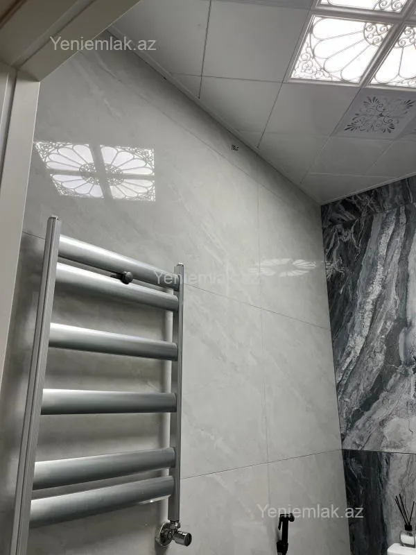 Satılır 2 otaqlı yeni tikili 75 m²