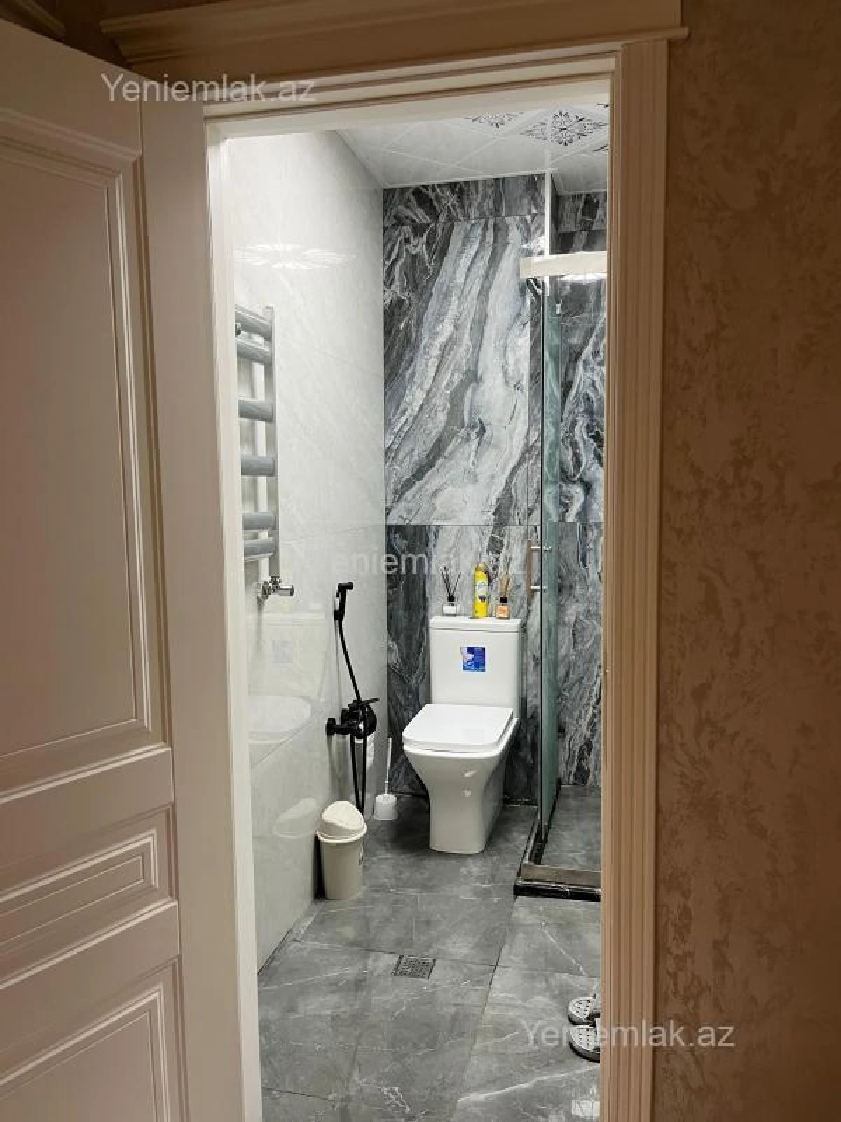 Satılır 2 otaqlı yeni tikili 75 m²