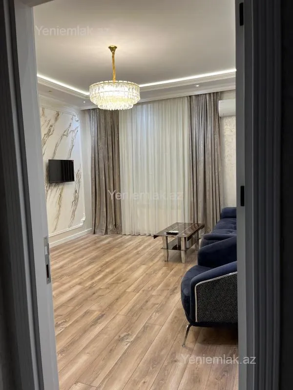 Satılır 2 otaqlı yeni tikili 75 m²