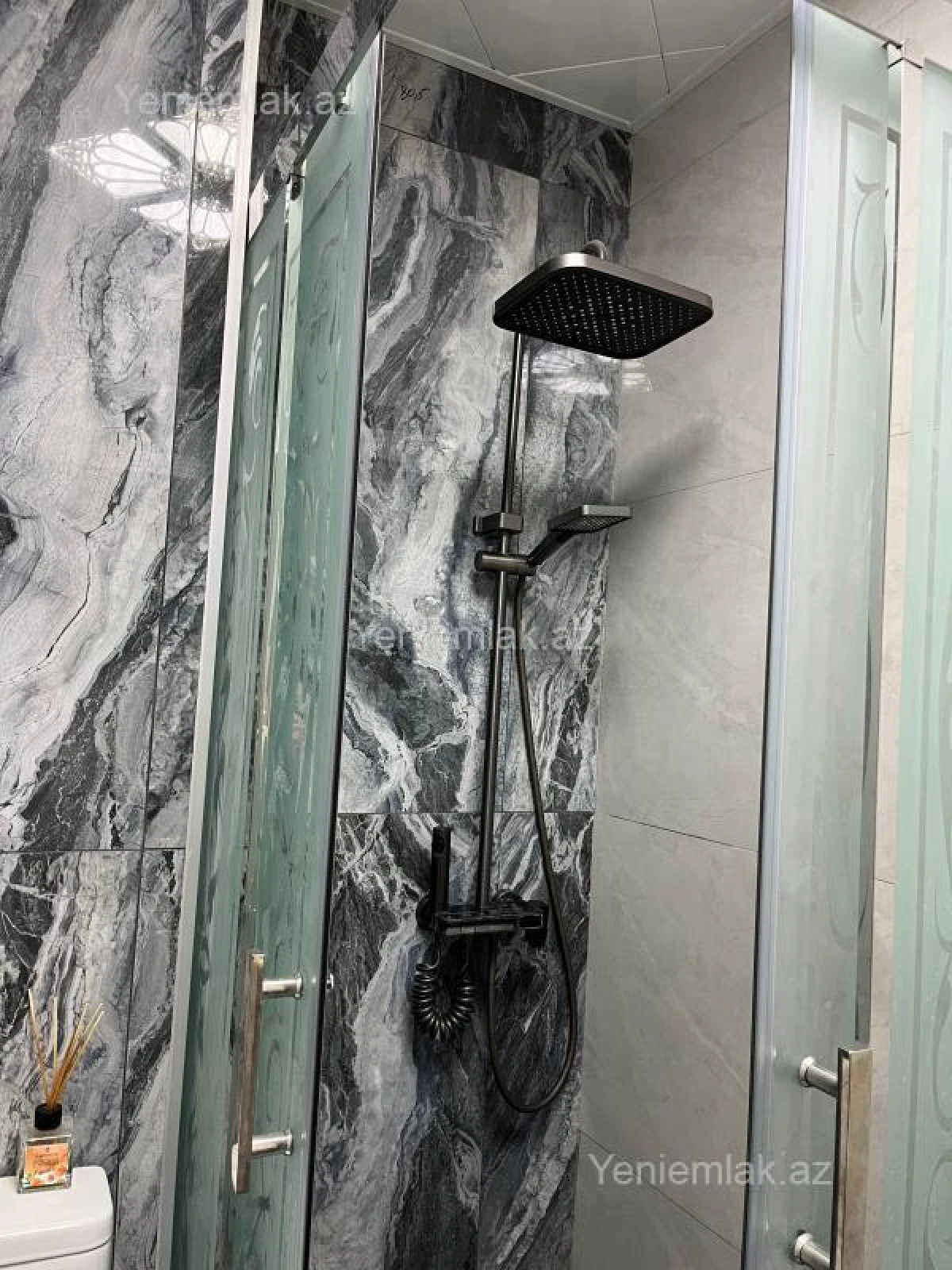 Satılır 2 otaqlı yeni tikili 75 m²