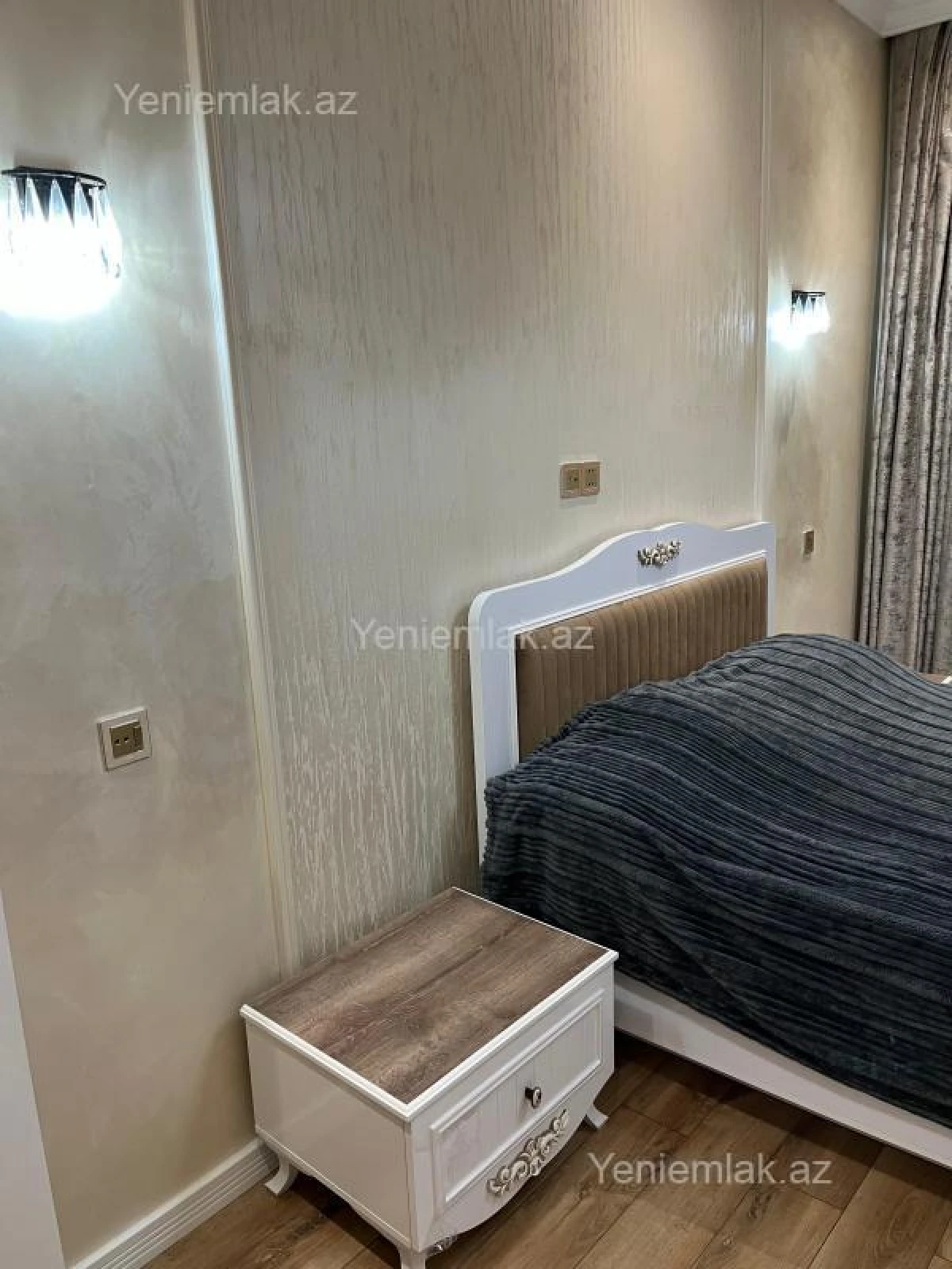 Satılır 2 otaqlı yeni tikili 75 m²