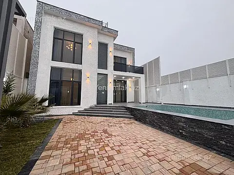 Satılır 5 otaqlı həyət evi 200 m²