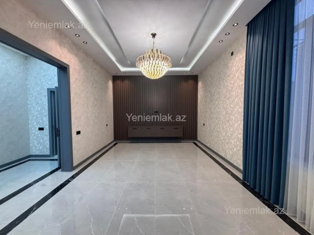 Satılır 5 otaqlı həyət evi 200 m²