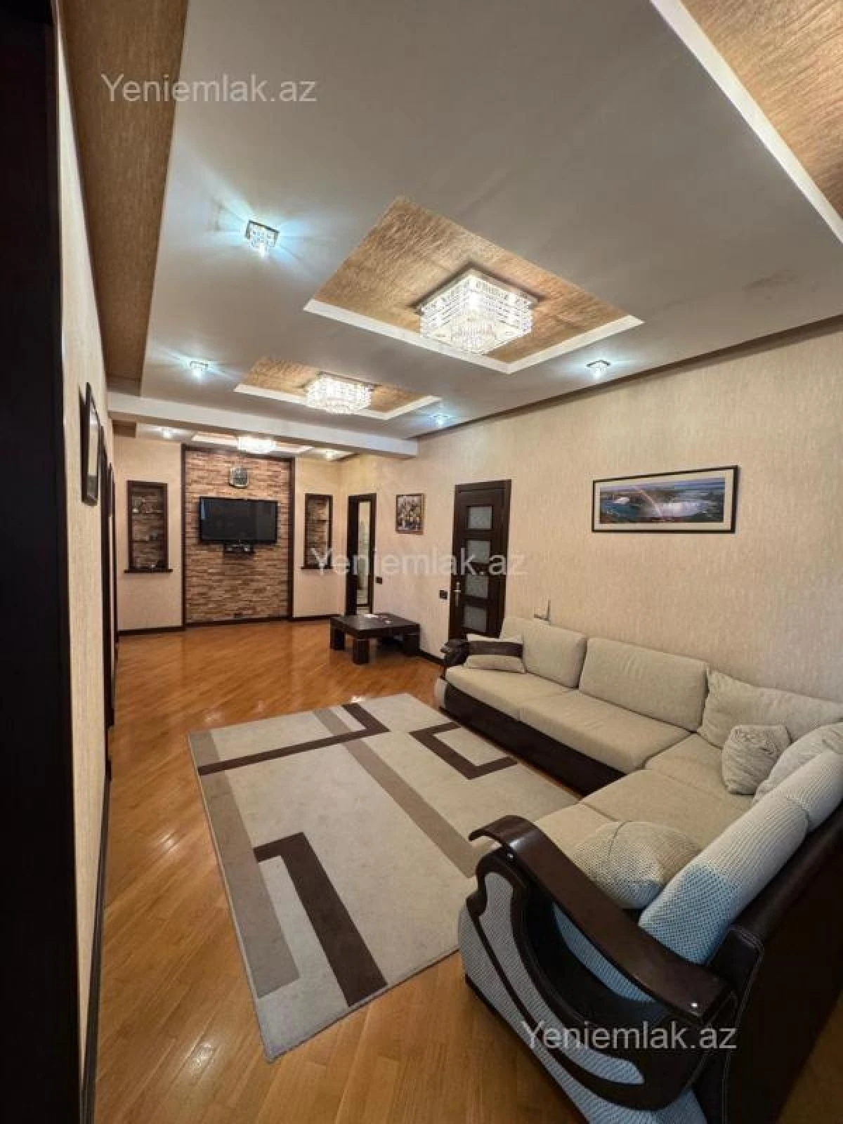 Satılır 4 otaqlı yeni tikili 215 m²